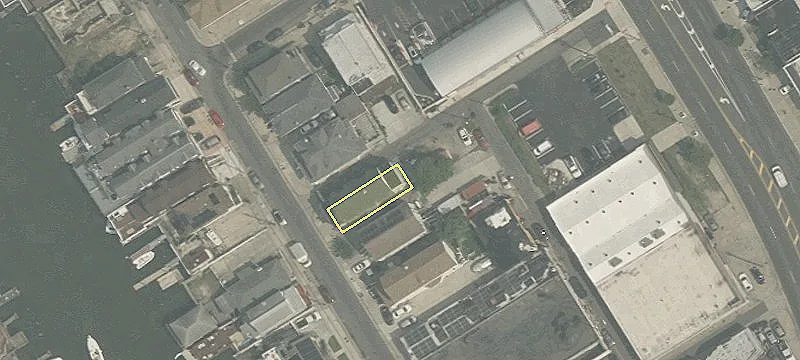49 Trenton Ave