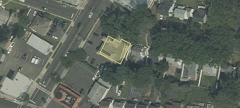 1385 Stuyvesant Aveave-202