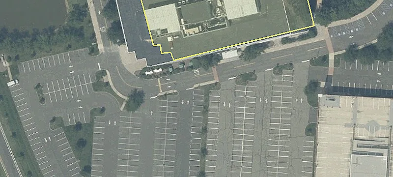 200 Xing Blvd