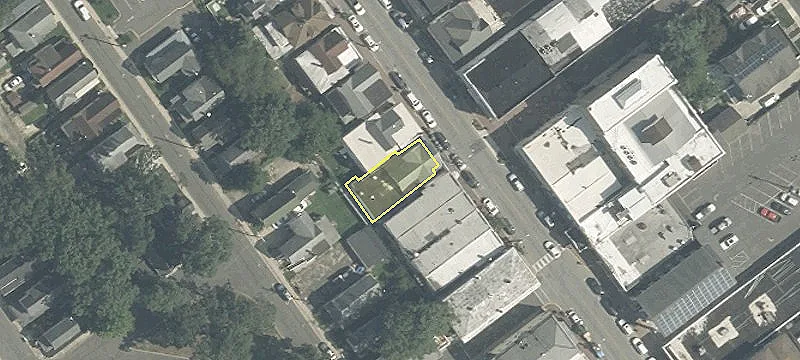 28 Broadway