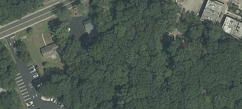 1427 Lakewood Rd