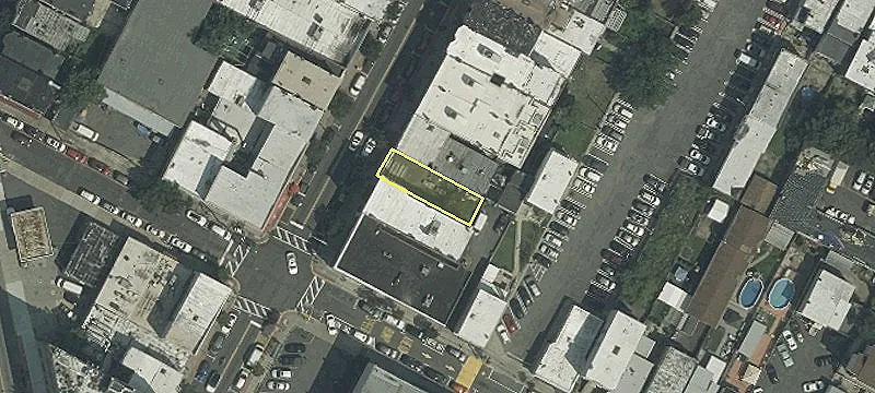 808 Smt Ave