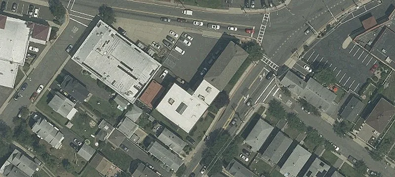 190 Main Ave