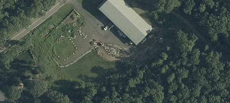 1042 Grn Pond Rd