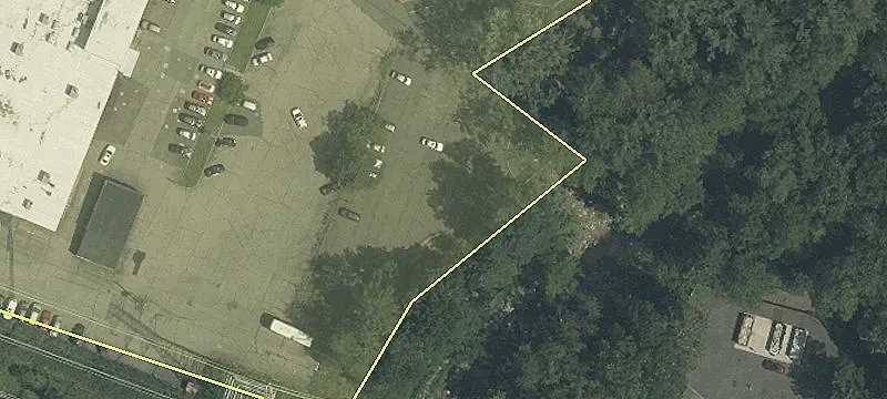 63 Commerce Rd