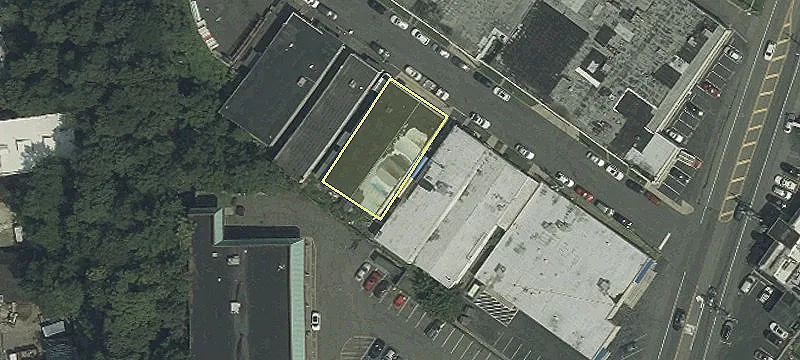 9-11 Commercial Ave
