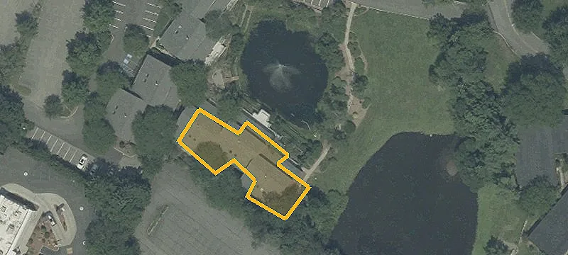 19 Spear Rd