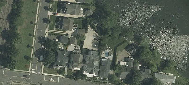 412 Ocean Rd