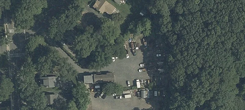 128 Ashwood Ave