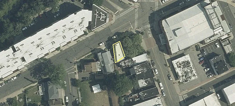 208 Central Ave