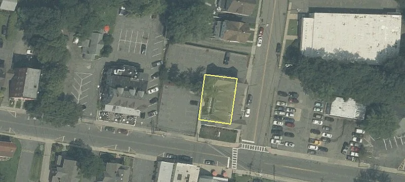 170 Main St