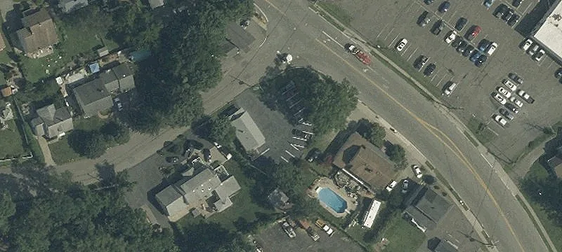 166 Ryerson Ave