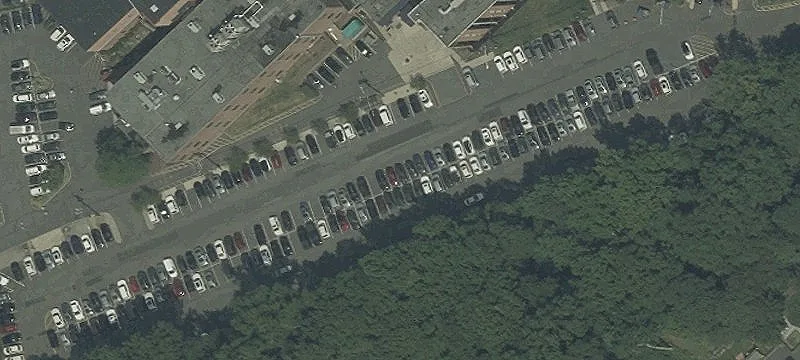 950 Galloping Hl Rd