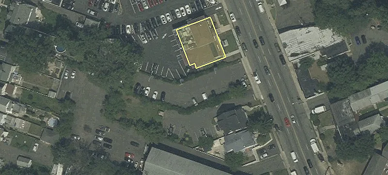 290 Bloomfield Ave