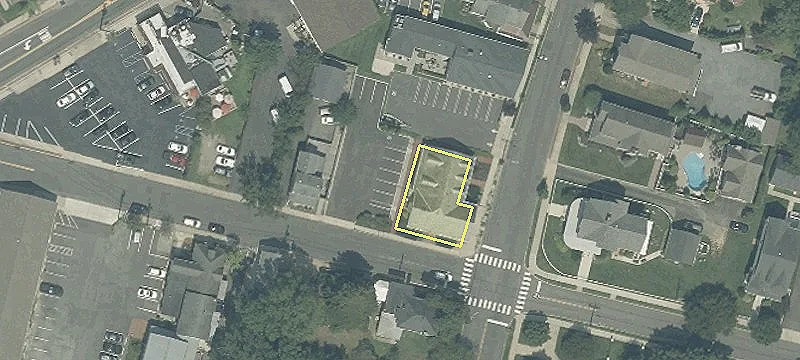 170 Main St