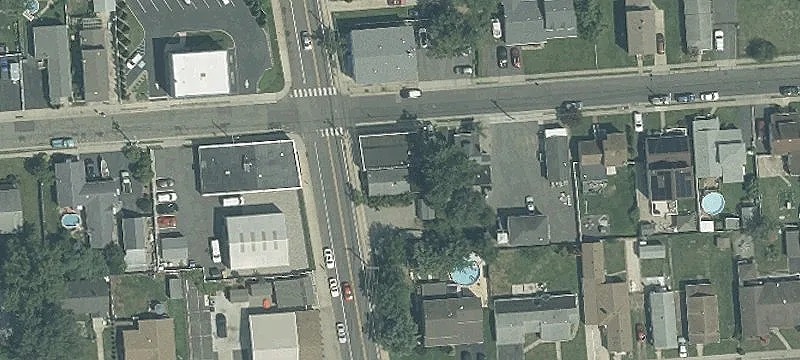 600 Un Ave