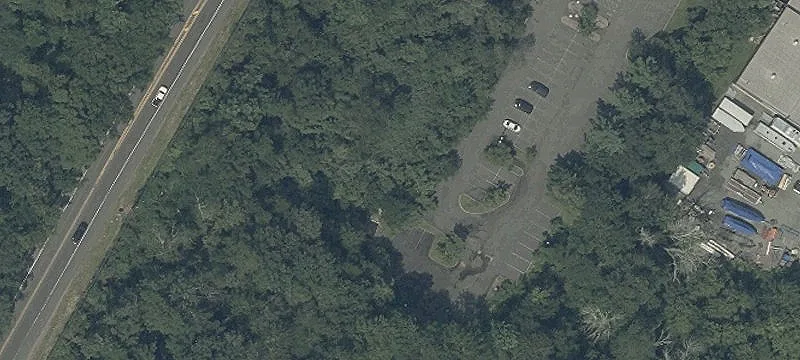 1 Laurel Dr