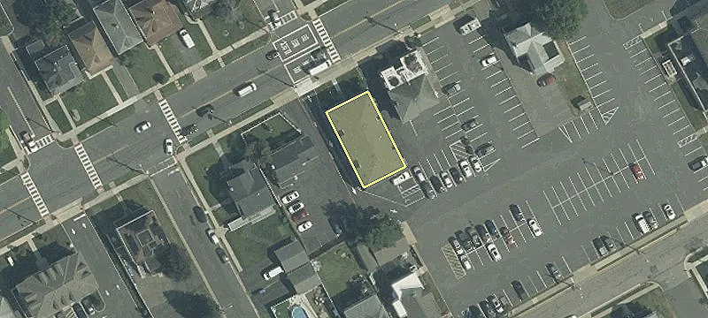 171 Main St