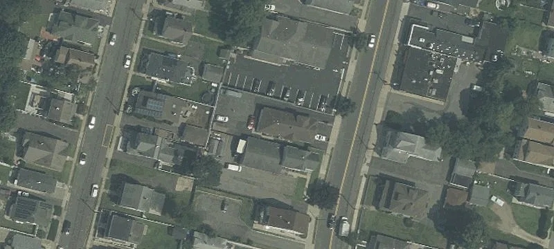 82 Lincoln Ave