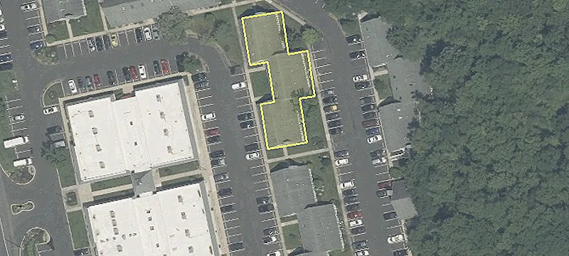 900 Rte 168th Ste E1