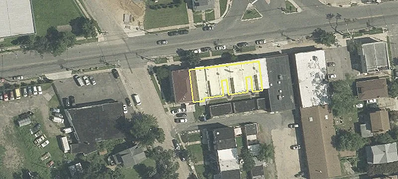 728 Maple Ave