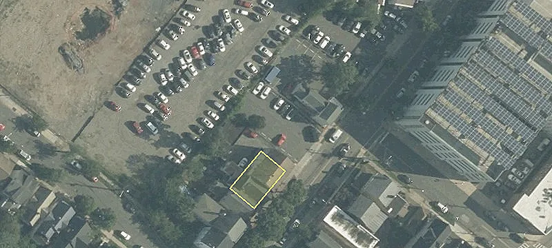 19 Joyce Kilmer Ave