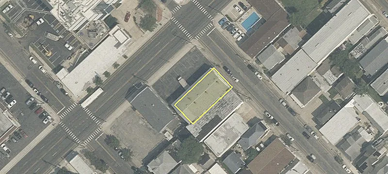 106 Lincoln Ave