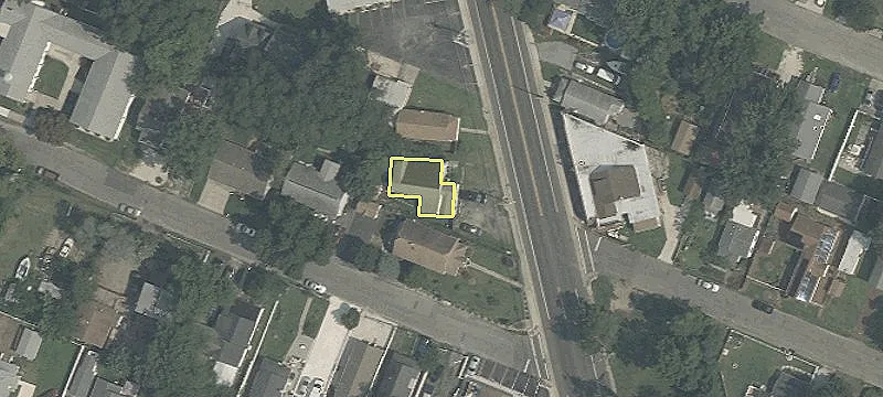 1207 Bayshore Rd