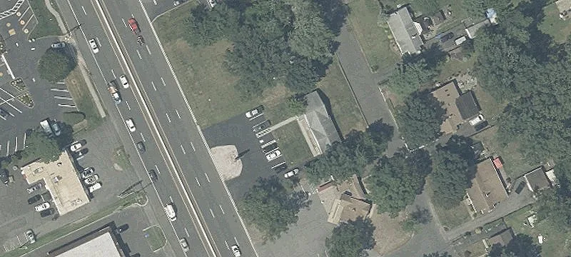 24 Rustic Dr