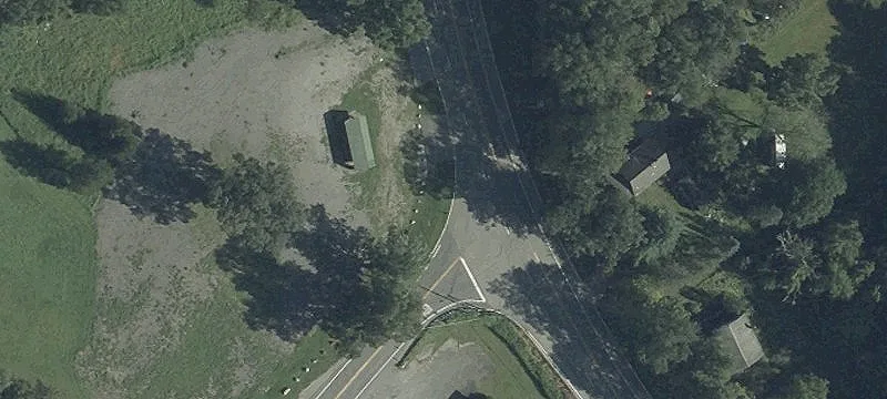 1 Clove Rd
