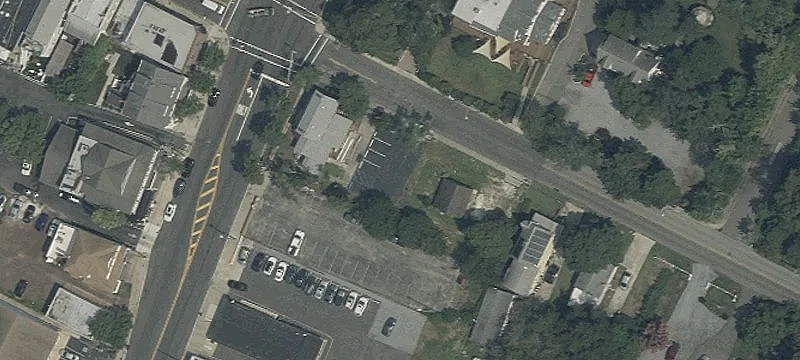 2 Main St