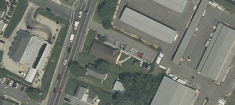 900 Rte 9th S