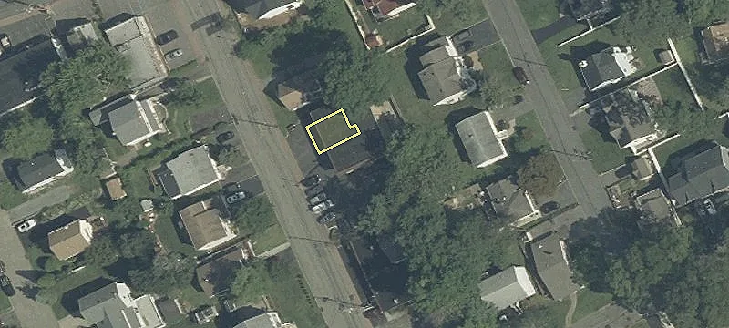 20 Ludlow Rd