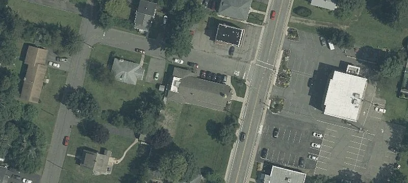 593 Ringwood Ave