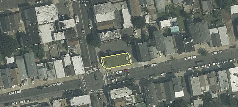 203-205 Rodgers N Blvd