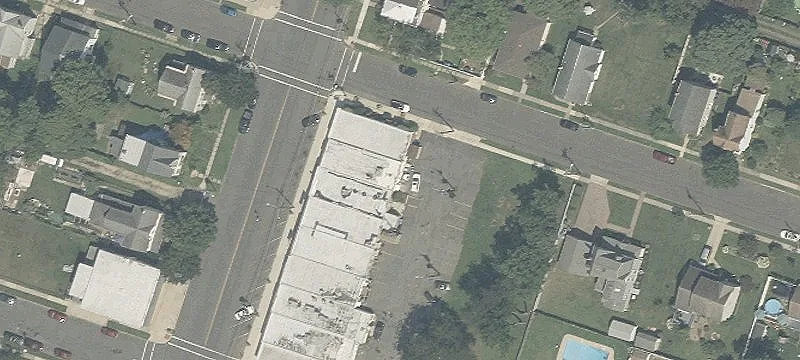 302 Broad St