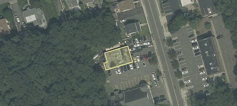 821 Belmont Ave