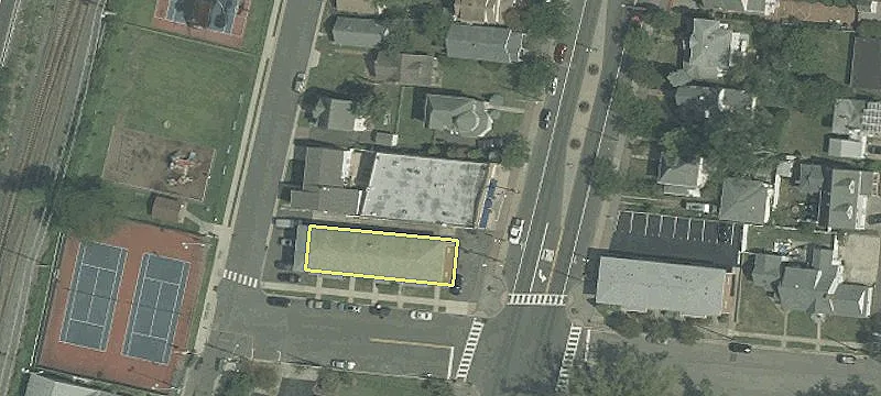 109 Main St