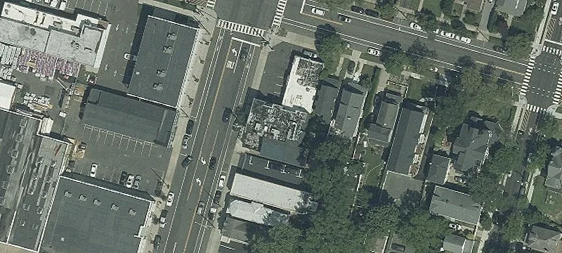 1114 Main St