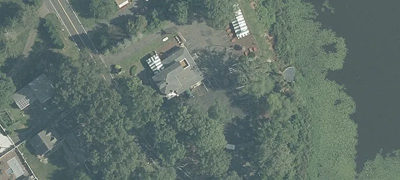 97 Church Ln