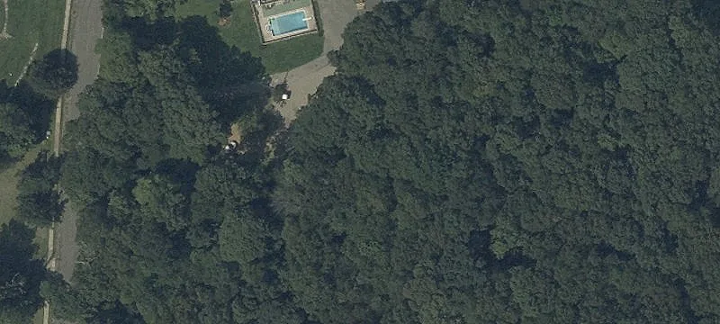 8 Stonehedge Ln