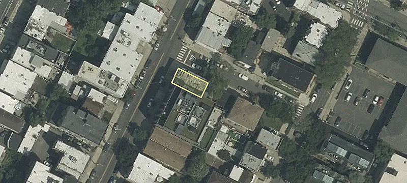584 Palisade Ave