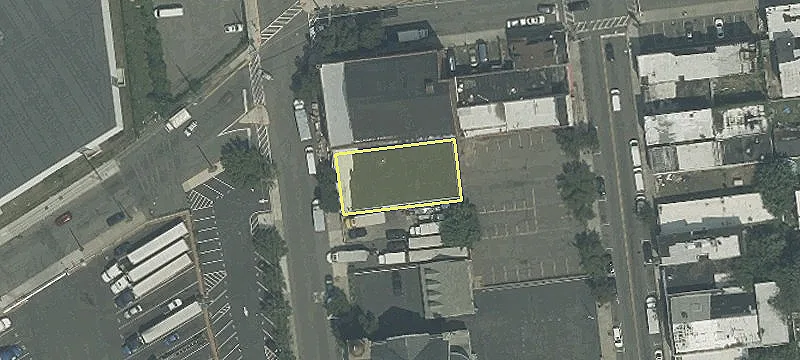 118 1st St