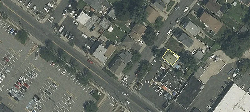 441 Paterson Ave