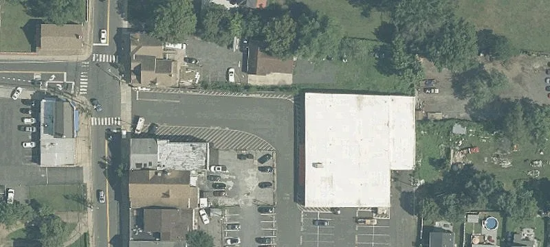 42 Main St