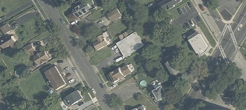 27 Lincoln Ave