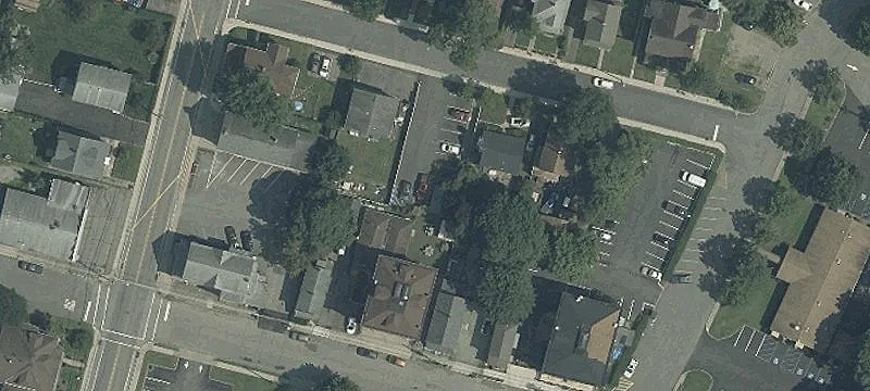20 Railroad Ave