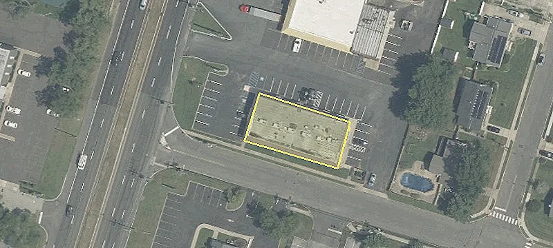 998 Mantua Pike