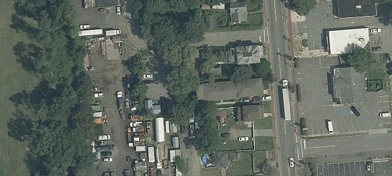 1115 Ringwood Ave