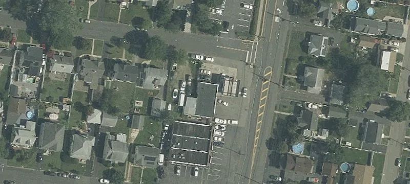 977 Rahway Ave
